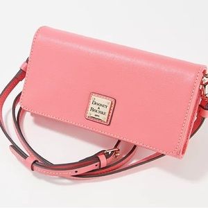 NWT Daphne Dooney & Bourke Crossbody Fuschia